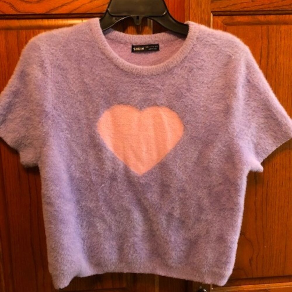 Fuzzy purple Shein Short sleeved sweater w/heart Jr size L